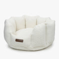 Carica l'immagine nel visualizzatore della galleria, Luxury Orthopedic Dog Bed — Shell Teddy Collection — Premium Comfort Pet Bed | CHOUCHOÚ®