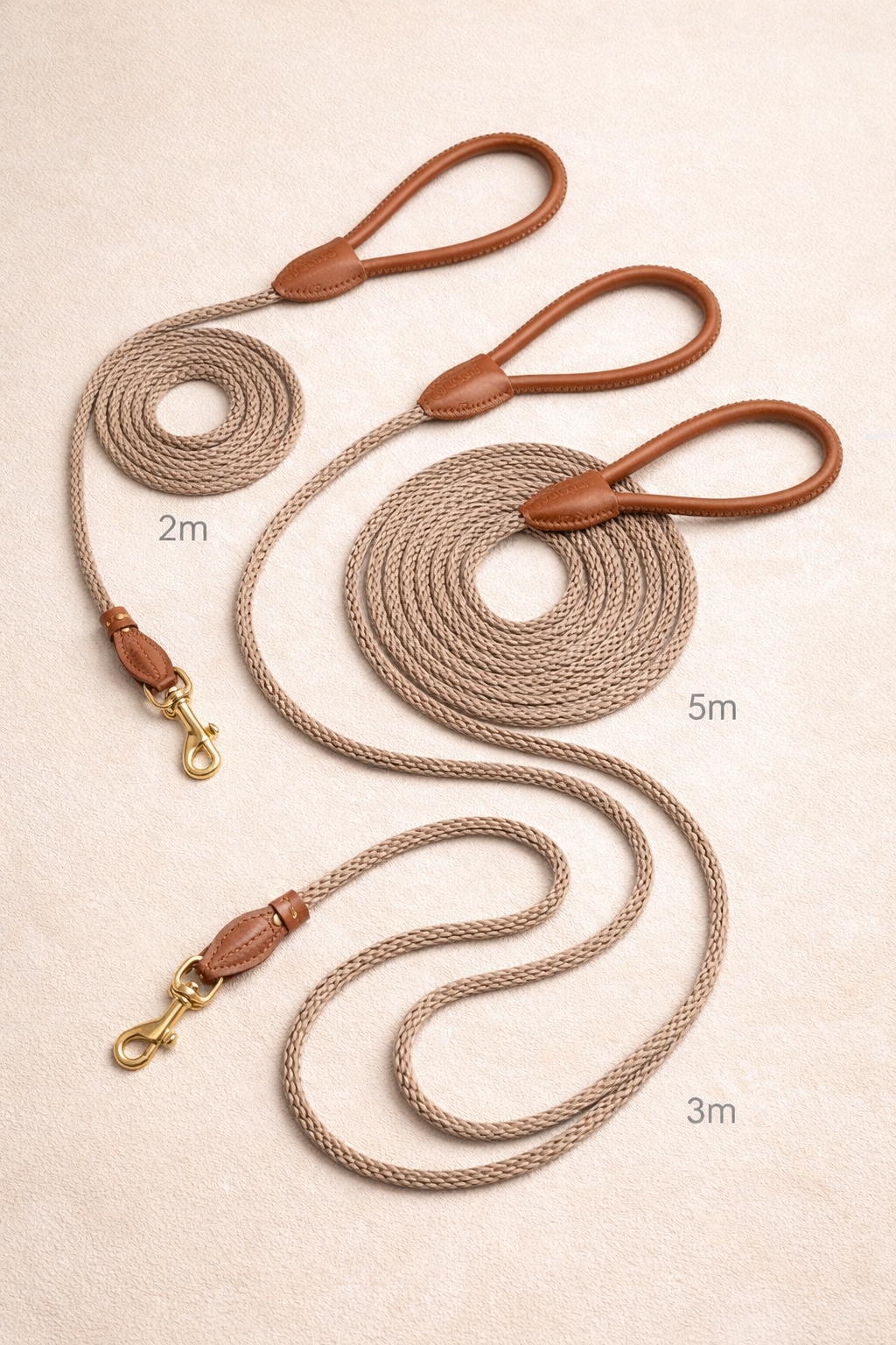 How to Choose the Right Leather Dog Leash | Length, Quality & Safety Guide