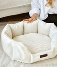 Carica l'immagine nel visualizzatore della galleria, Luxury Orthopedic Dog Bed — Shell Teddy Collection — Premium Comfort Pet Bed | CHOUCHOÚ®
