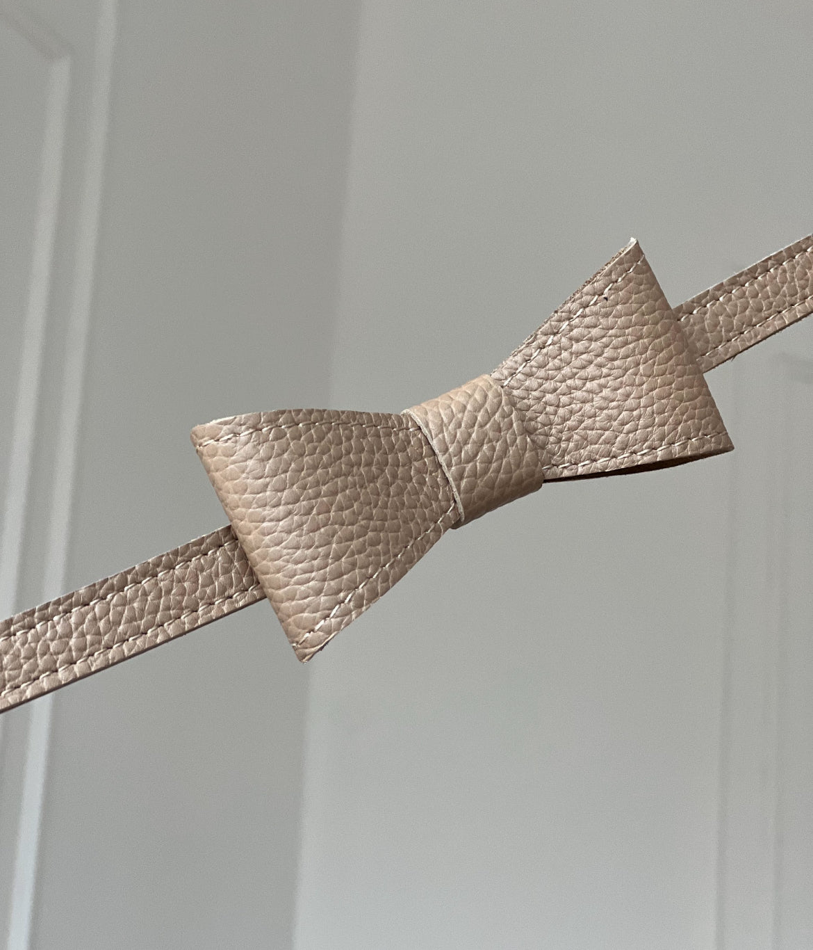 Leather bow for dog collar "Caviar" black, CHOUCHOÚ