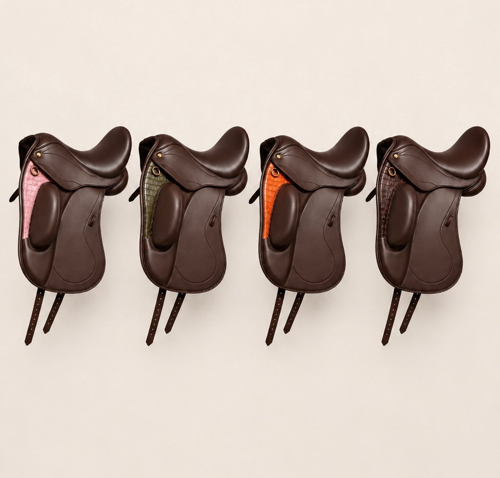 Signature Dressage Saddle