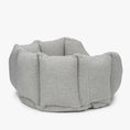 Carica l'immagine nel visualizzatore della galleria, Luxury Orthopedic Dog Bed — Shell Teddy Collection — Premium Comfort Pet Bed | CHOUCHOÚ®
