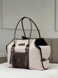 Carica l'immagine nel visualizzatore della galleria, Leather Dog Carrier Bag — Classy Collection, Timeless Design, Brown | CHOUCHOÚ®
